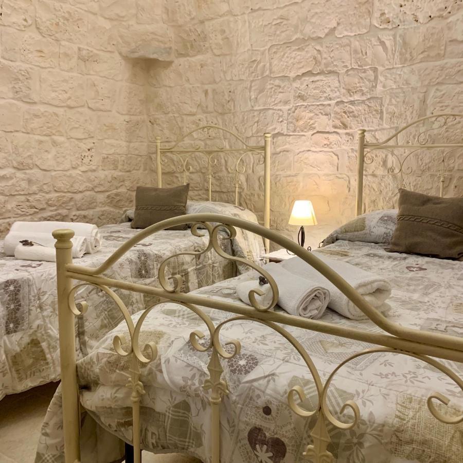 הוילה אלברובלו Trulli Pietra Viva מראה חיצוני תמונה
